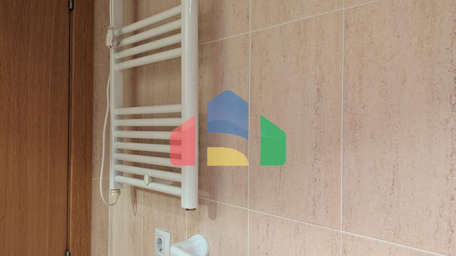 Светлая квартира с видом на горы в  Кала-де-Финестрат + туристическая лицензия!