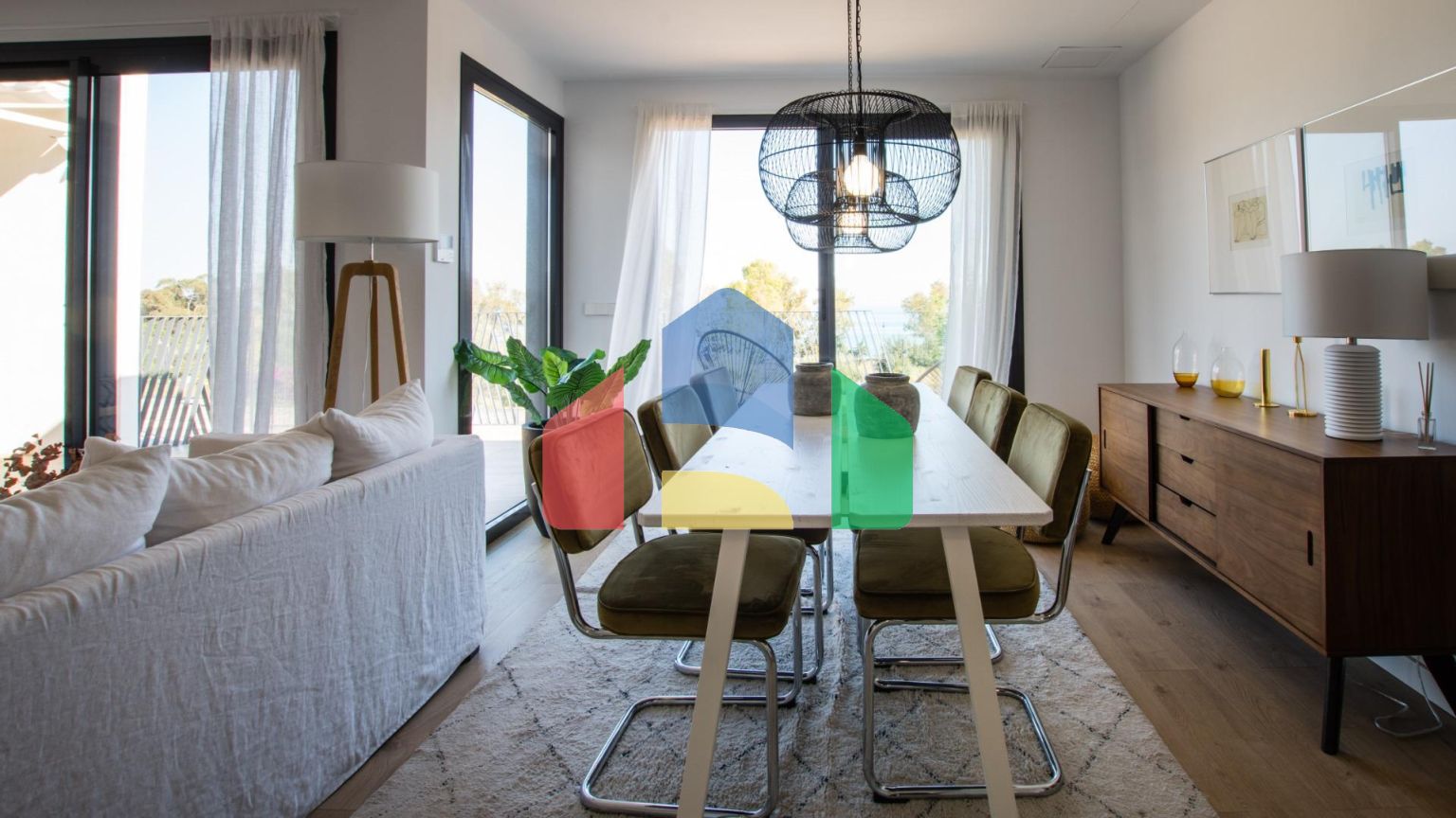 НОВЫЙ КОМПЛЕКС В ВИЛЬЯЙОХОСЕ