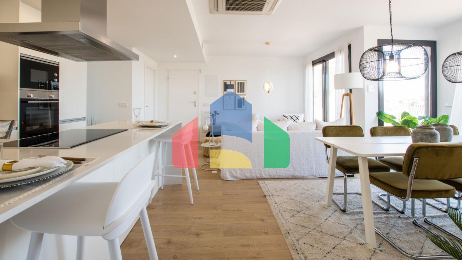 НОВЫЙ КОМПЛЕКС В ВИЛЬЯЙОХОСЕ