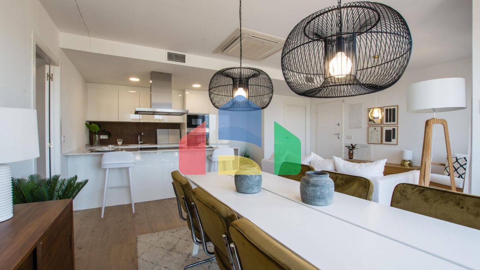 НОВЫЙ КОМПЛЕКС В ВИЛЬЯЙОХОСЕ