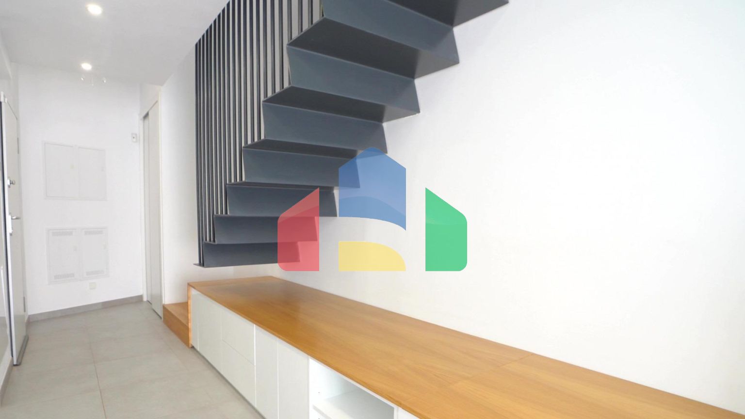 Роскошная недвижимость у самого моря!