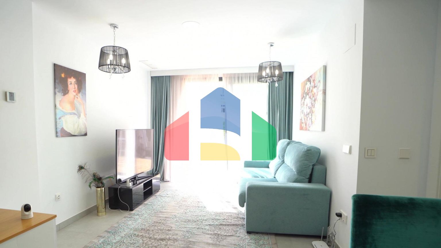 Роскошная недвижимость у самого моря!