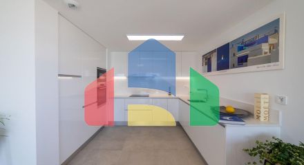 НОВЫЕ КВАРТИРЫ НА ПРОДАЖУ, В 20 МИНУТАХ ОТ АЛИКАНТЕ и ЭЛЧЕ, КОСТА-БЛАНКА