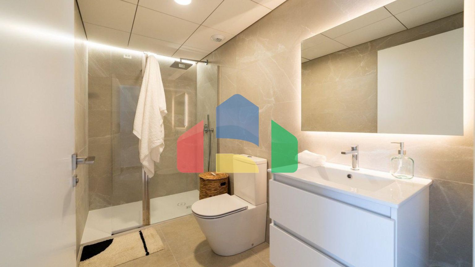 НОВЫЕ КВАРТИРЫ НА ПРОДАЖУ, В 20 МИНУТАХ ОТ АЛИКАНТЕ и ЭЛЧЕ, КОСТА-БЛАНКА