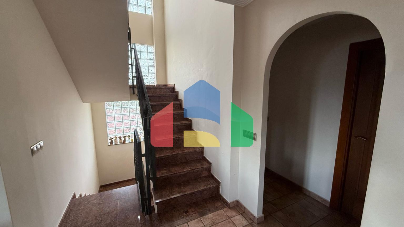 Изысканный шале в Санта-Поле: роскошь и комфорт в нескольких минутах от пляжа