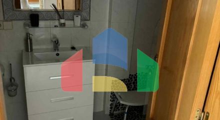 Просторная Квартира для Ремонта в Шаговой Доступности от Пляжа Просторная Квартира для Ремонта в Шаговой Доступности от Пляжа