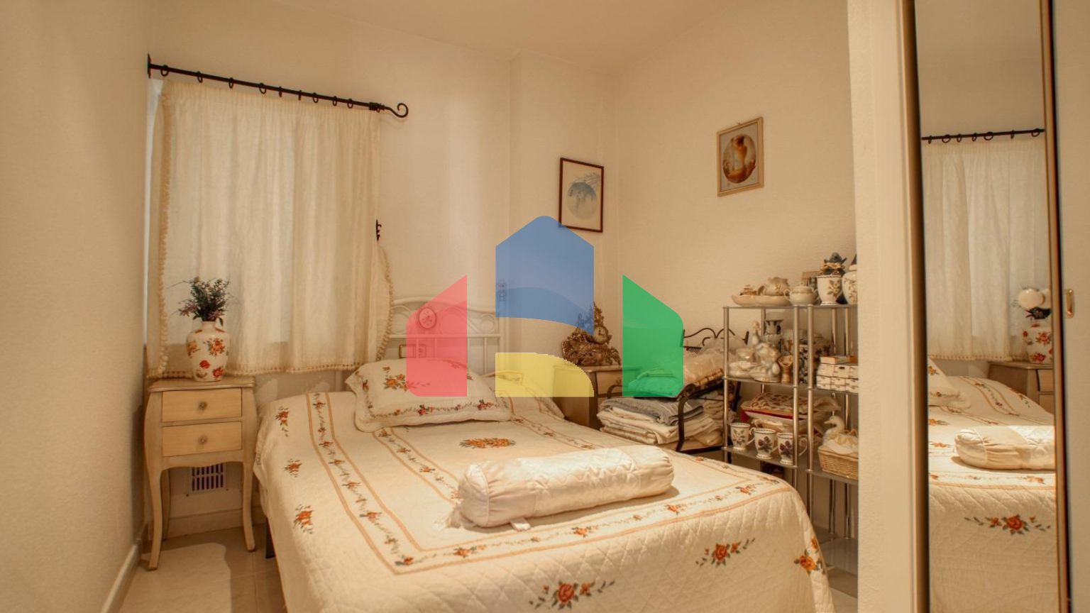 Квартира в средиземноморском стиле с видом на море в Guardamar дель Segura