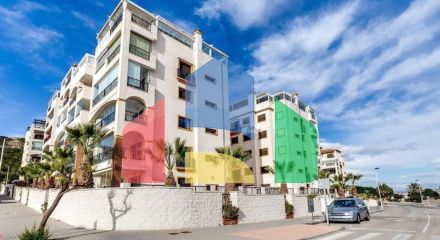 Эксклюзивная квартира в Гуардамар-дель-Сегура с видом на море