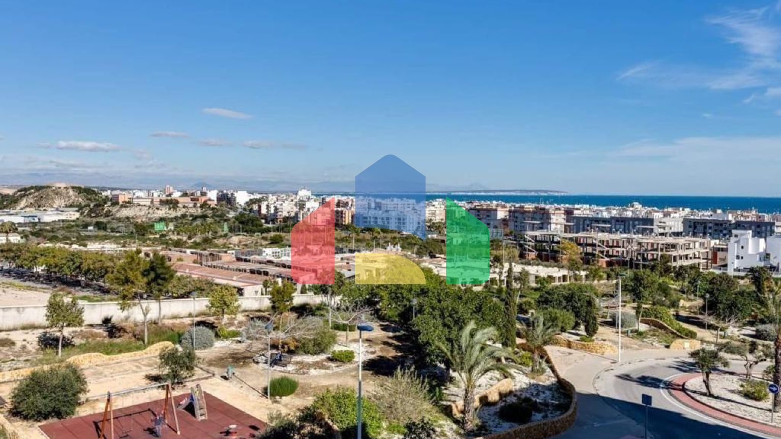 Эксклюзивная квартира в Гуардамар-дель-Сегура с видом на море