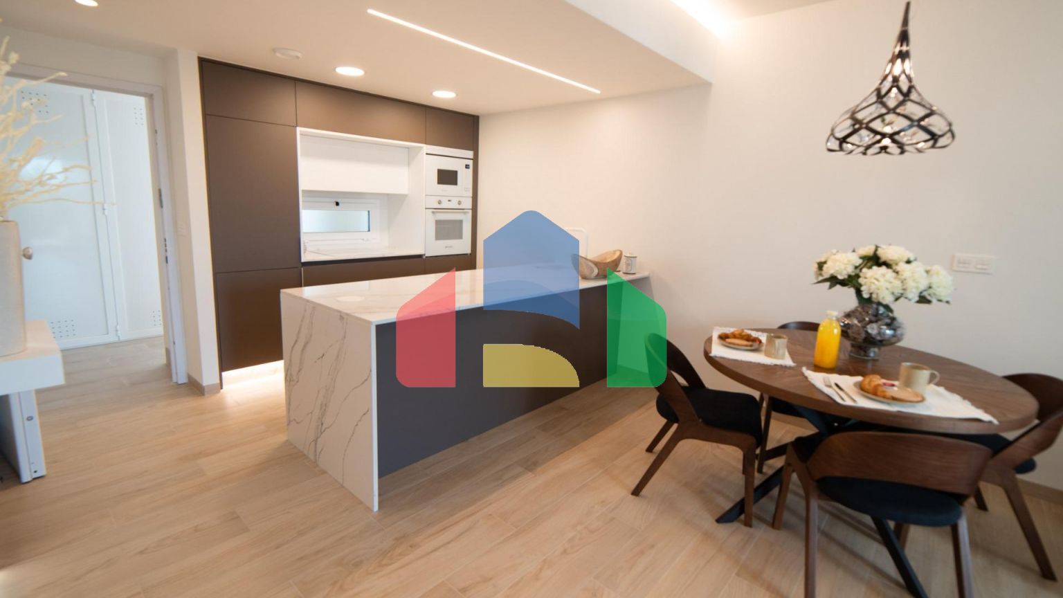 НОВЫЙ ЖИЛОЙ КОМПЛЕКС В ЭЛЬ-РАСО, ГВАРДАМАР-ДЕЛЬ-СЕГУРА