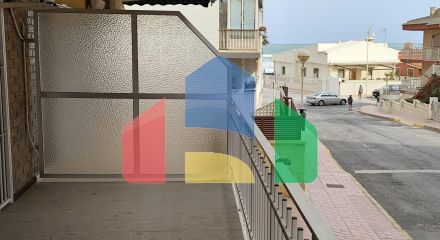 АПАРТАМЕНТЫ В GUARDAMAR С ВИДОМ НА МОРЕ! 3 СПАЛЬНИ. ПЛЯЖ В 50 МЕТРАХ. АПАРТАМЕНТЫ В GUARDAMAR С ВИДОМ НА МОРЕ! 3 СПАЛЬНИ. ПЛЯЖ В 50 МЕТРАХ.