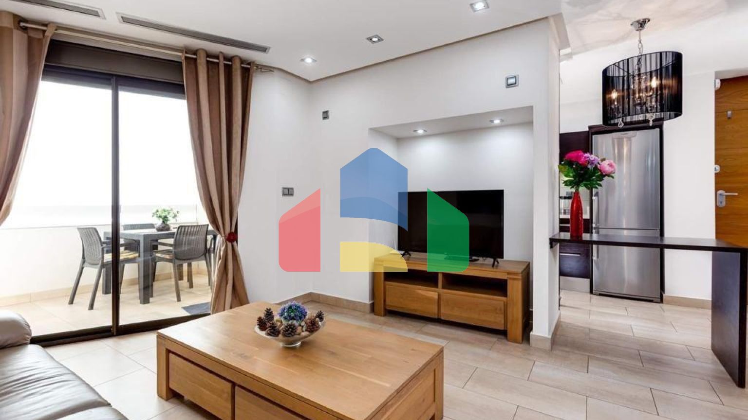 АПАРТАМЕНТЫ С ВИДОМ НА МОРЕ! 100М2. ЗАКРЫТЫЙ ЭЛИТНЫЙ КОМПЛЕКС. БАССЕЙН.СПА.ТРЕН-ЗАЛ.ГАРАЖ+КЛАДОВКА