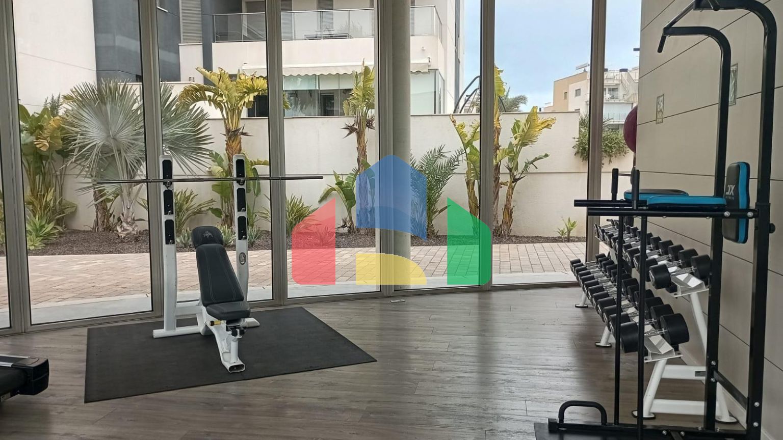 Захватывающая квартира Ла Зения Ориуэла Коста с двумя спальнями и двумя ванными комнатами со шикарными Ð¾Ð±ÑÐ¸Ð