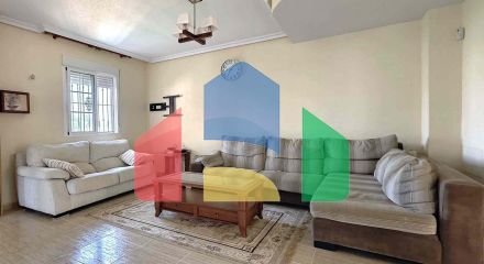 ВИЛЛА С БАССЕЙНОМ ЩБЩЕГО ПОЛЬЗОВАНИЯ. 4 СПАЛЬНИ. 2 ВАННЫЕ КОМНАТЫ. УЧАСТОК 165 М2. ПЛОЩАДЬ 207 М2.