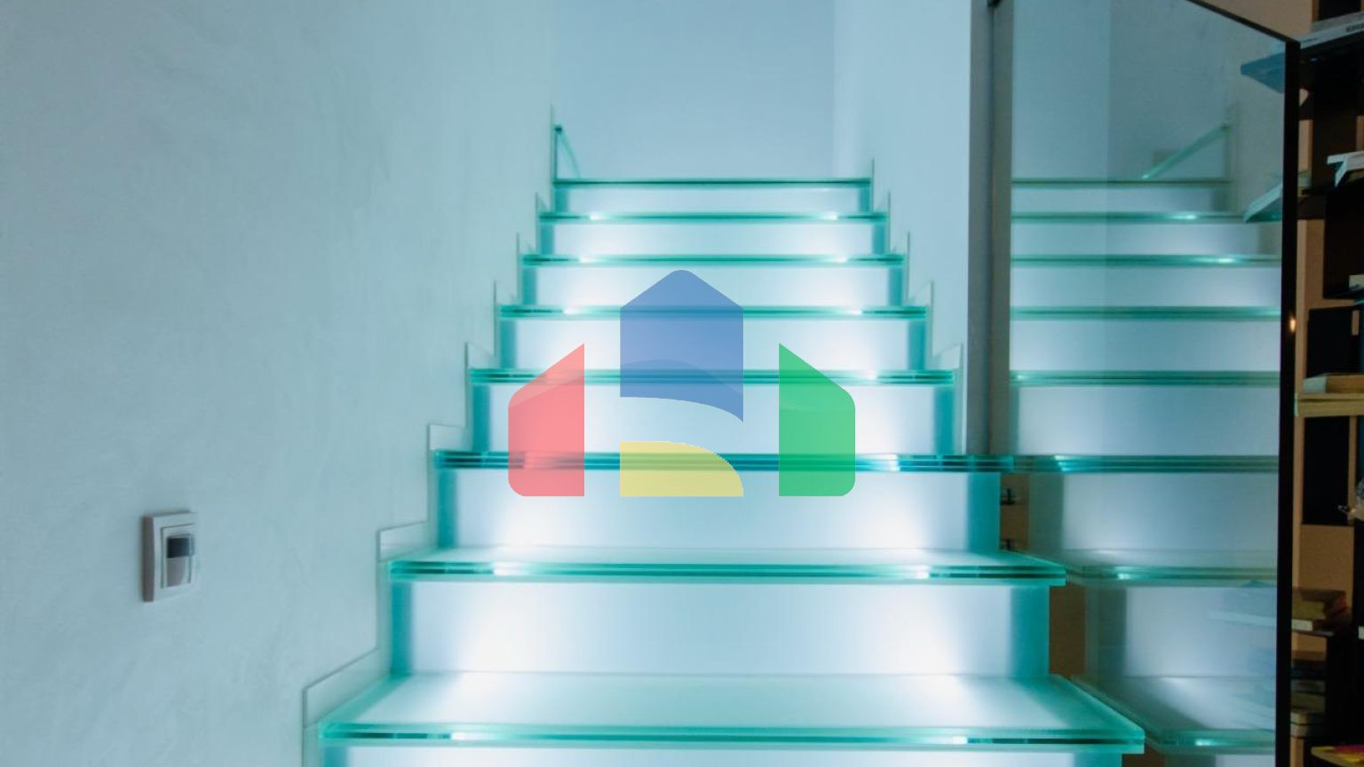 НОВОЕ СТРОИТЕЛЬСТВО В ОРИХУЭЛА-КОСТА. 4 СПАЛЬНИ. УЧASTOK. ГАРАЖ. СОБСВЕННЫЙ БАСЕЙН. ПЛЯЖ ВСЕГО в 350 МЕТРАХ.