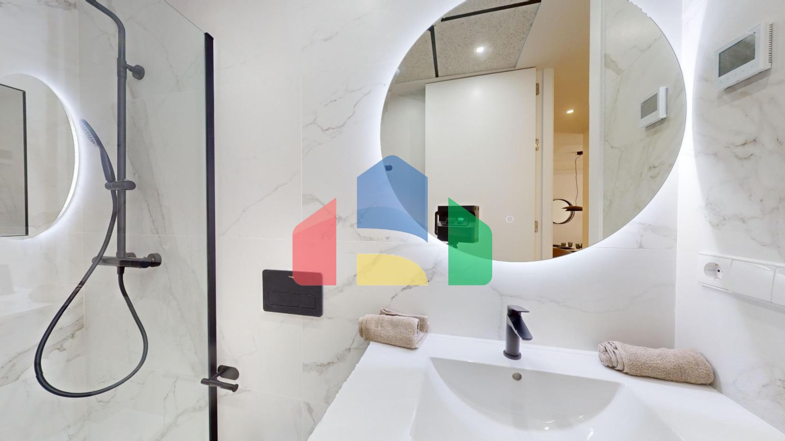 НОВЫЙ ЖИЛОЙ КОМПЛЕКС В ЛОМАС-ДЕ-КАБО-РОИГ