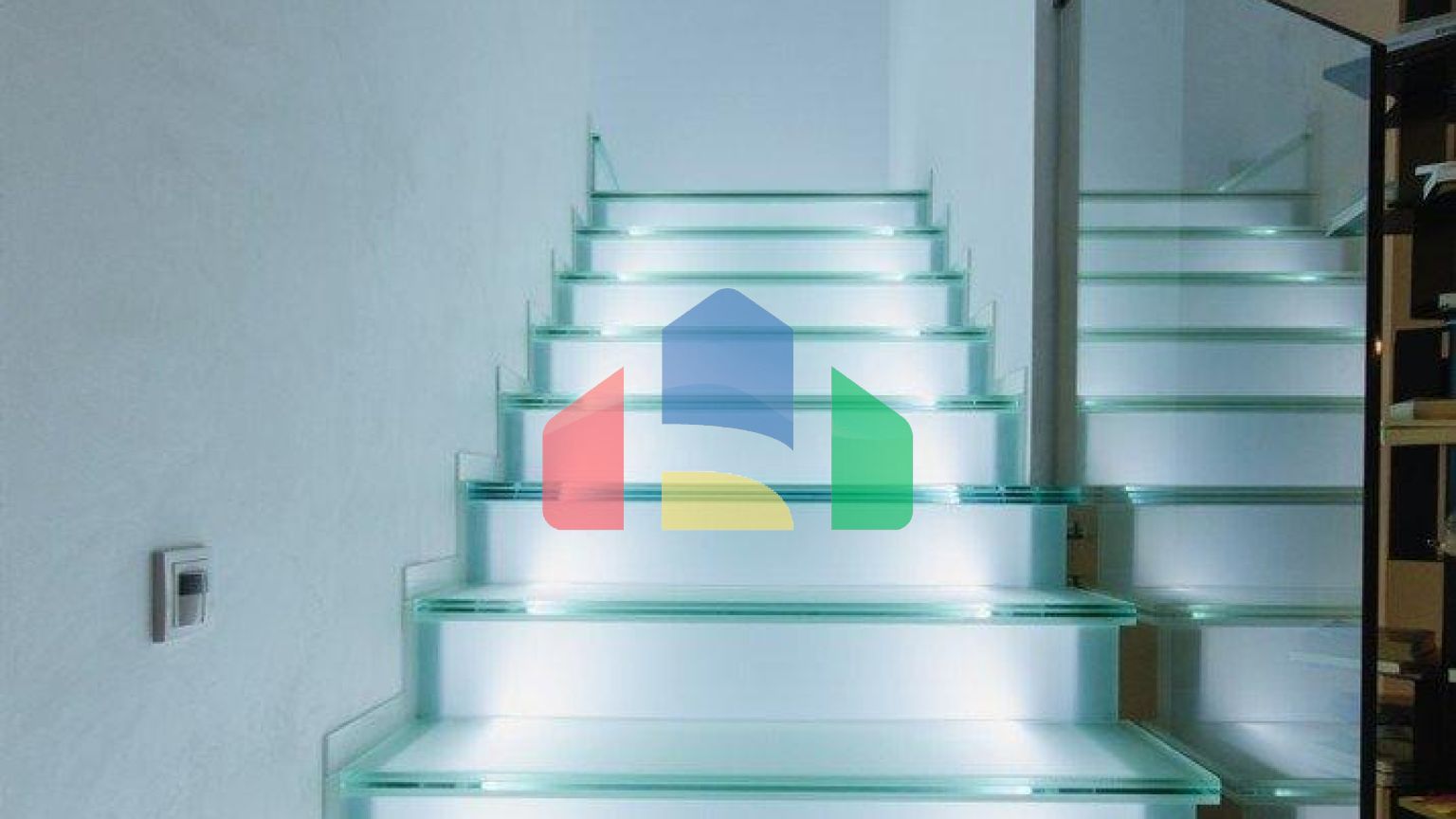 НОВЫЕ СТРОИТЕЛЬНЫЕ ВИЛЛЫ В 250 М ОТ ПЛЯЖА В КАМПУМОРЕ