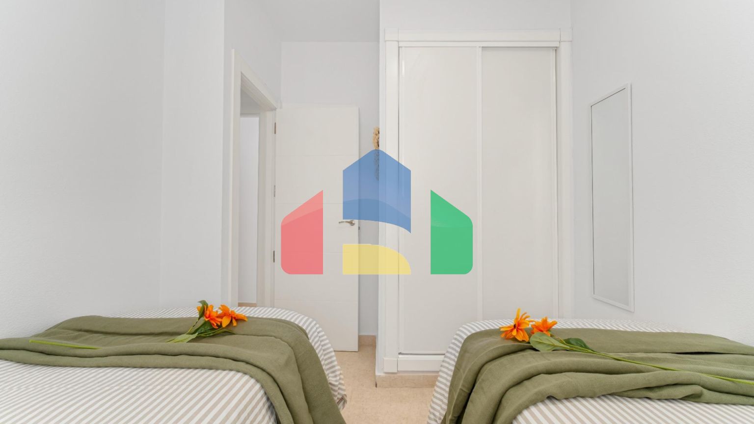 Отремонтированная и совершенно новая недвижимость в Ориуэле, Кози-Кост — Филиппины