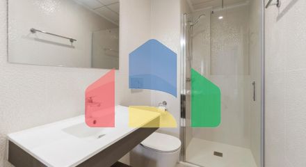 ШИКАРНАЯ КВАРТИРА С ТУР-ЛИЦЕНЗИЕЙ. 2 СПАЛЬНИ. 2 ВАННЫЕ КОМНАТЫ. ГАРАЖ+КЛАДОВКА. БАССЕЙН.