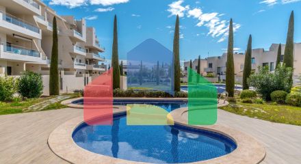 ШИКАРНАЯ КВАРТИРА С ТУР-ЛИЦЕНЗИЕЙ. 2 СПАЛЬНИ. 2 ВАННЫЕ КОМНАТЫ. ГАРАЖ+КЛАДОВКА. БАССЕЙН.