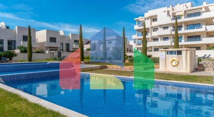 ШИКАРНАЯ КВАРТИРА С ТУР-ЛИЦЕНЗИЕЙ. 2 СПАЛЬНИ. 2 ВАННЫЕ КОМНАТЫ. ГАРАЖ+КЛАДОВКА. БАССЕЙН.