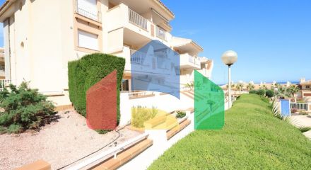 Apartment with sea views in Aguamarina