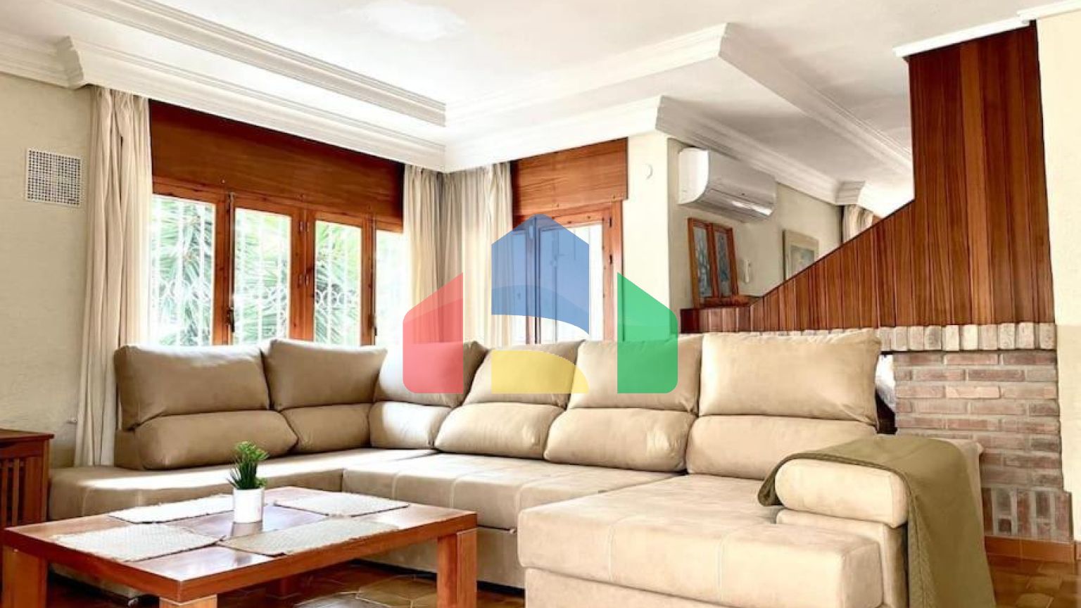 Вилла в Ориуэла Коста ID B10128