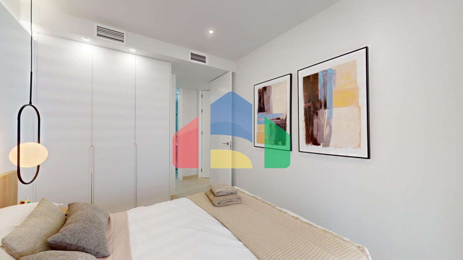 НОВЫЙ ЖИЛОЙ КОМПЛЕКС В ЛОМАС-ДЕ-КАБО-РОИГ