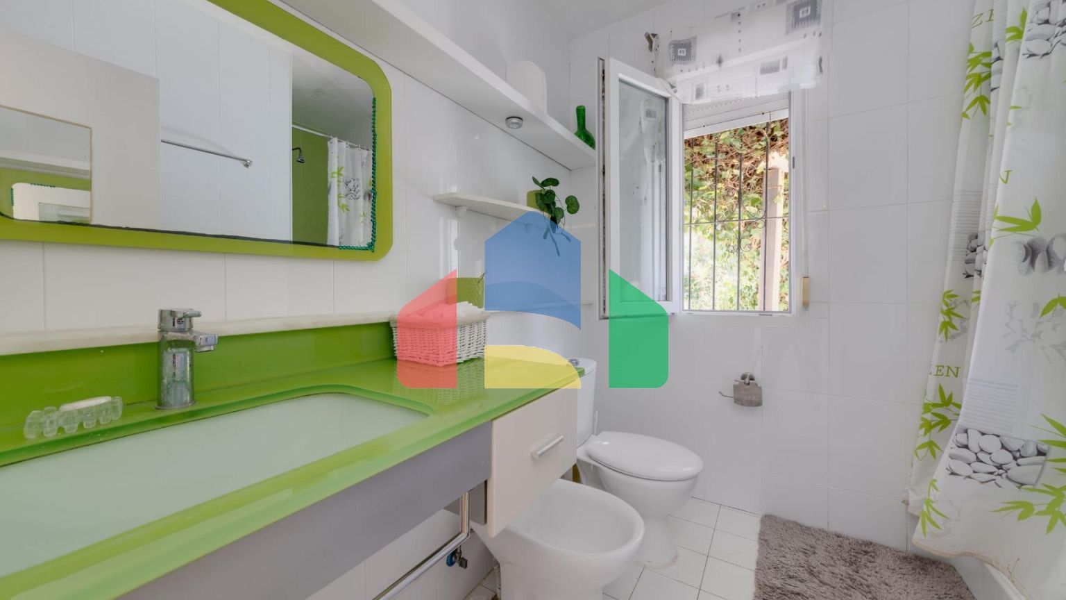 Продается одноэтажная вилла в Ла Зения