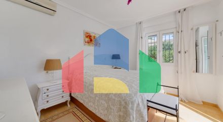 Продается одноэтажная вилла в Ла Зения