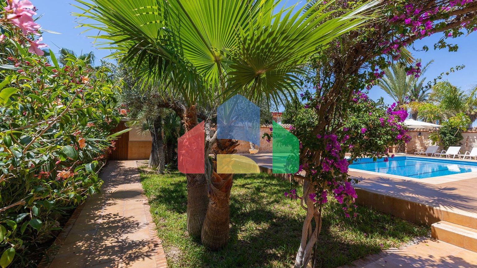 Вилла в Ориуэла Коста ID B10914