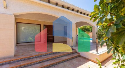 Вилла в Ориуэла Коста ID B10914