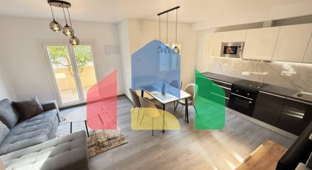 Exclusive semi-detached house with underfloor heating throughout the house after renovation