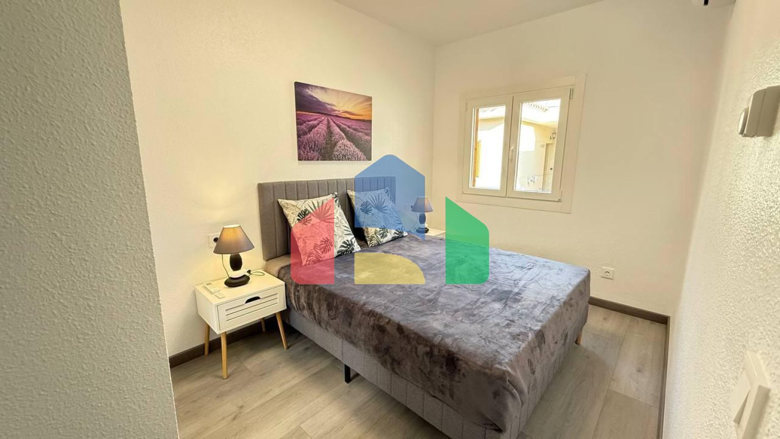 Эксклюзивный спаренный дом с подогревом полов во всем доме после ремонта