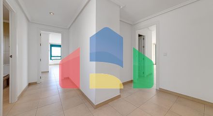 Просторные и роскошные апартаменты с видом на море в Lomas de Campoamor