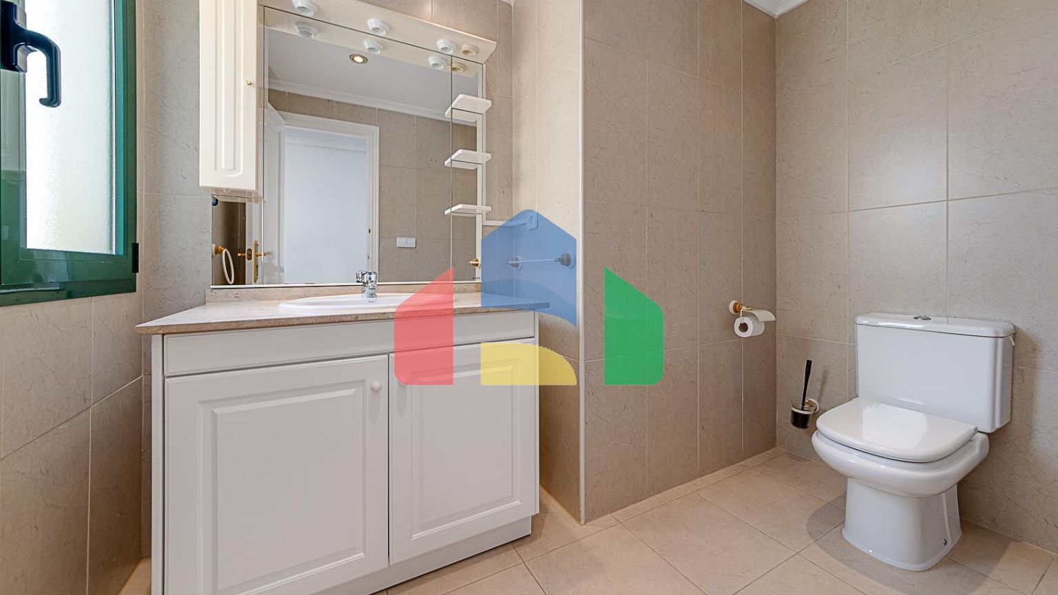 Просторные и роскошные апартаменты с видом на море в Lomas de Campoamor