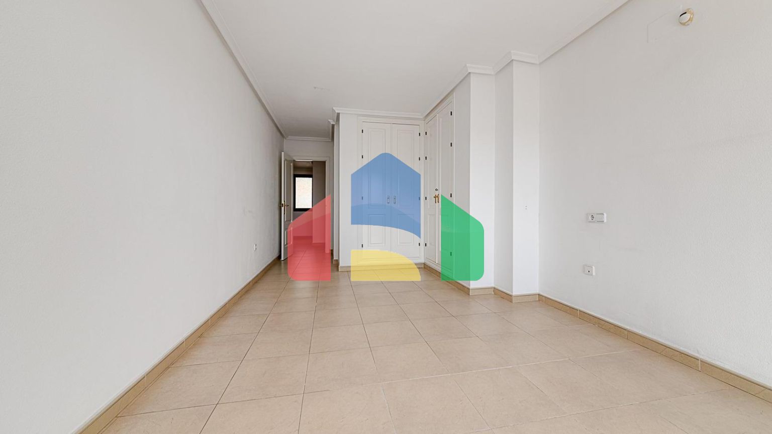 Просторные и роскошные апартаменты с видом на море в Lomas de Campoamor