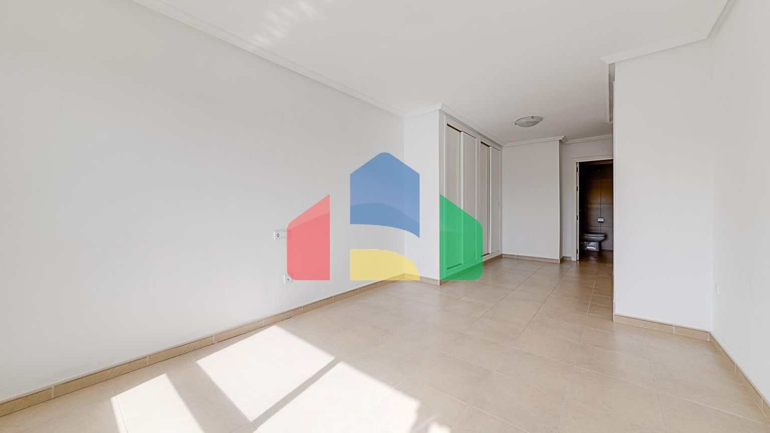 Просторные и роскошные апартаменты с видом на море в Lomas de Campoamor