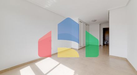 Просторные и роскошные апартаменты с видом на море в Lomas de Campoamor