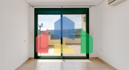 Просторные и роскошные апартаменты с видом на море в Lomas de Campoamor