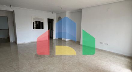 Продажа готовых апартаментов с ключом в Ломас-де-Кампоамор, Ориуэла Коста