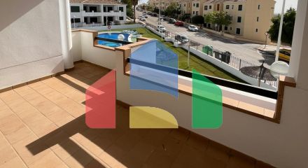 Продажа готовых апартаментов с ключом в Ломас-де-Кампоамор, Ориуэла Коста