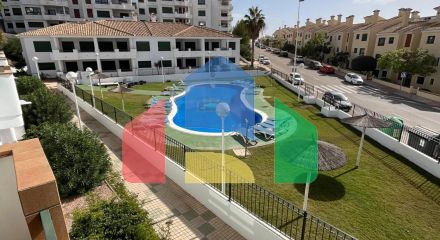 Продажа готовых апартаментов с ключом в Ломас-де-Кампоамор, Ориуэла Коста