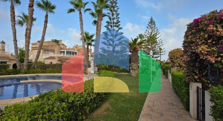 Бунгало в Ориуэла Коста ID B11036