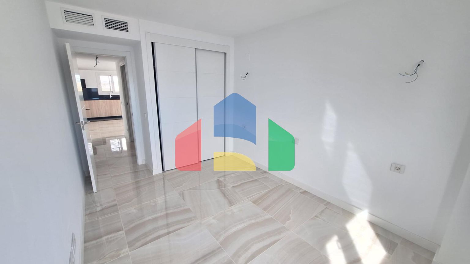 Эффектная мансарда в Пунта Прима, Ориуэла Коста с видом на море