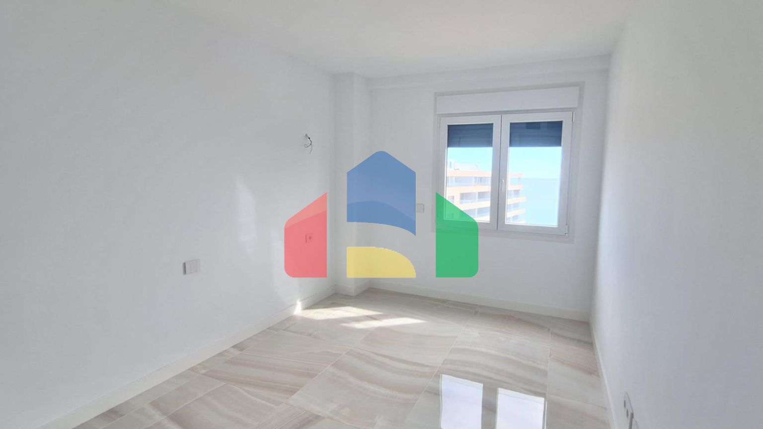 Эффектная мансарда в Пунта Прима, Ориуэла Коста с видом на море