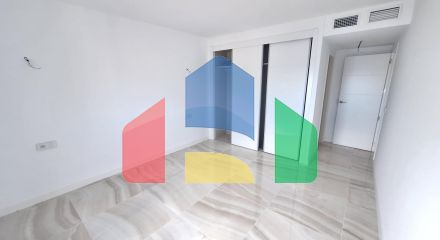 Эффектная мансарда в Пунта Прима, Ориуэла Коста с видом на море