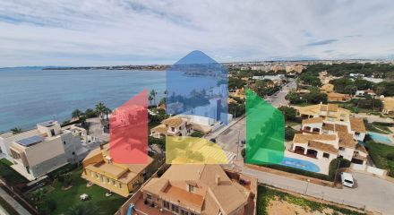 Эффектная мансарда в Пунта Прима, Ориуэла Коста с видом на море