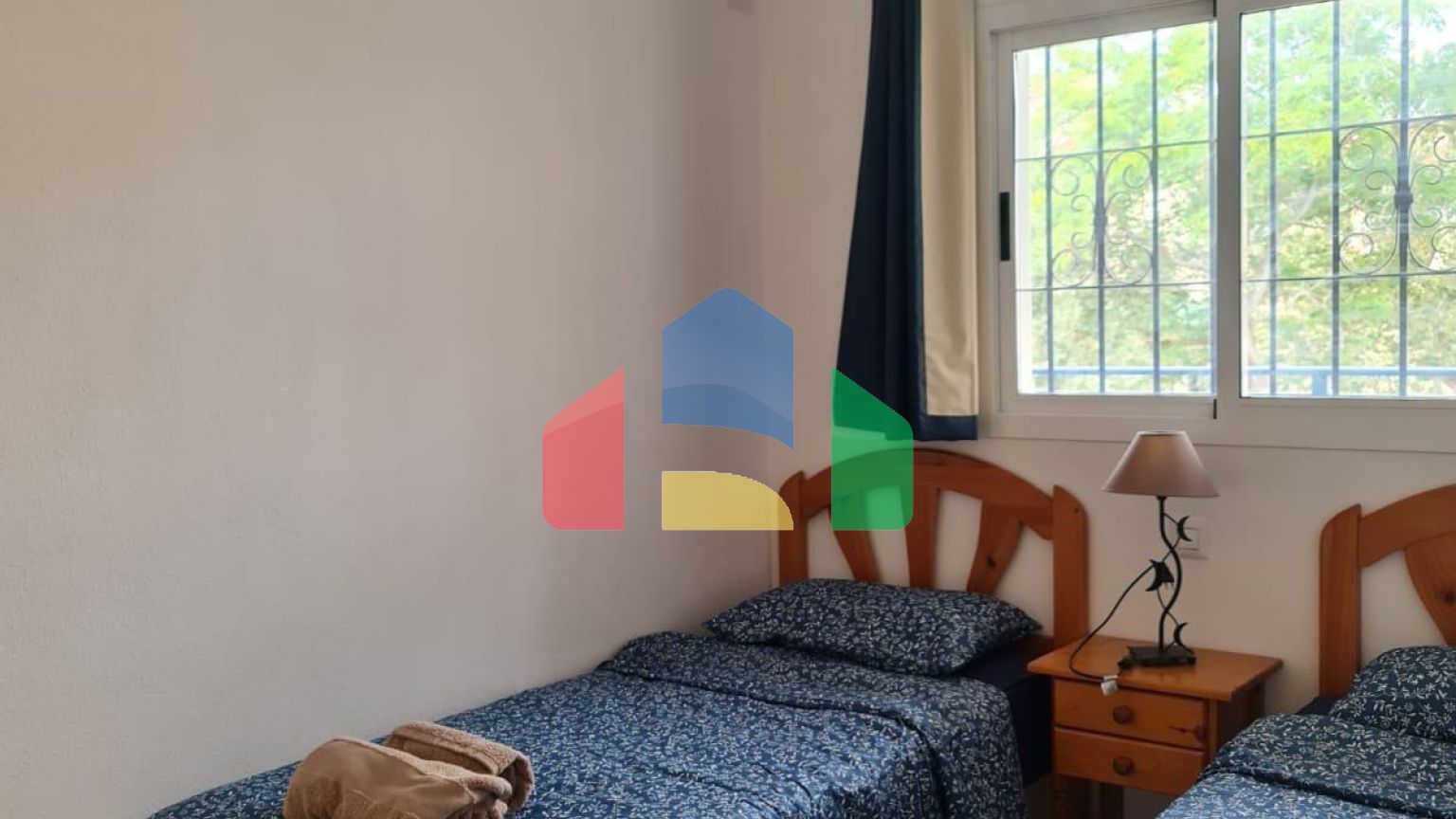 Бунгало в Ориуэла Коста ID B10866