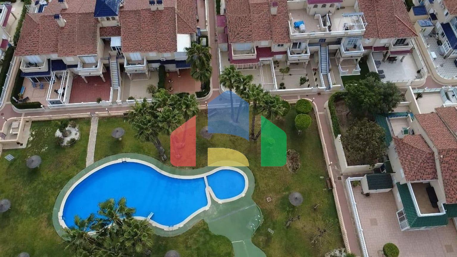 Бунгало в Ориуэла Коста ID B10866